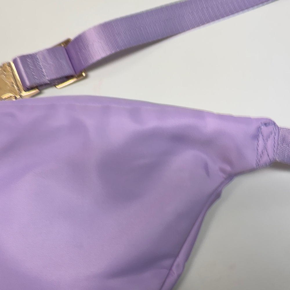 Lavender Minnie Belt Bag with ‘A’ and Gold Details - Picture 4 of 4